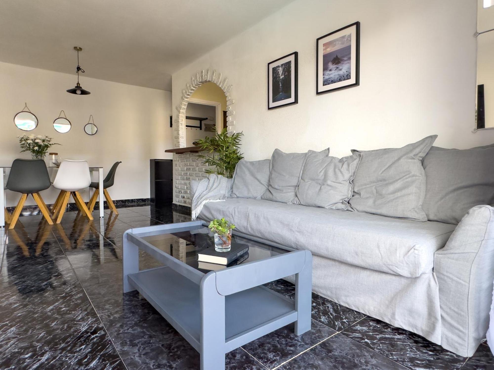 Amazing 3-Bedroom Apartment. Pool And Sea View! Los Cristianos  Kültér fotó