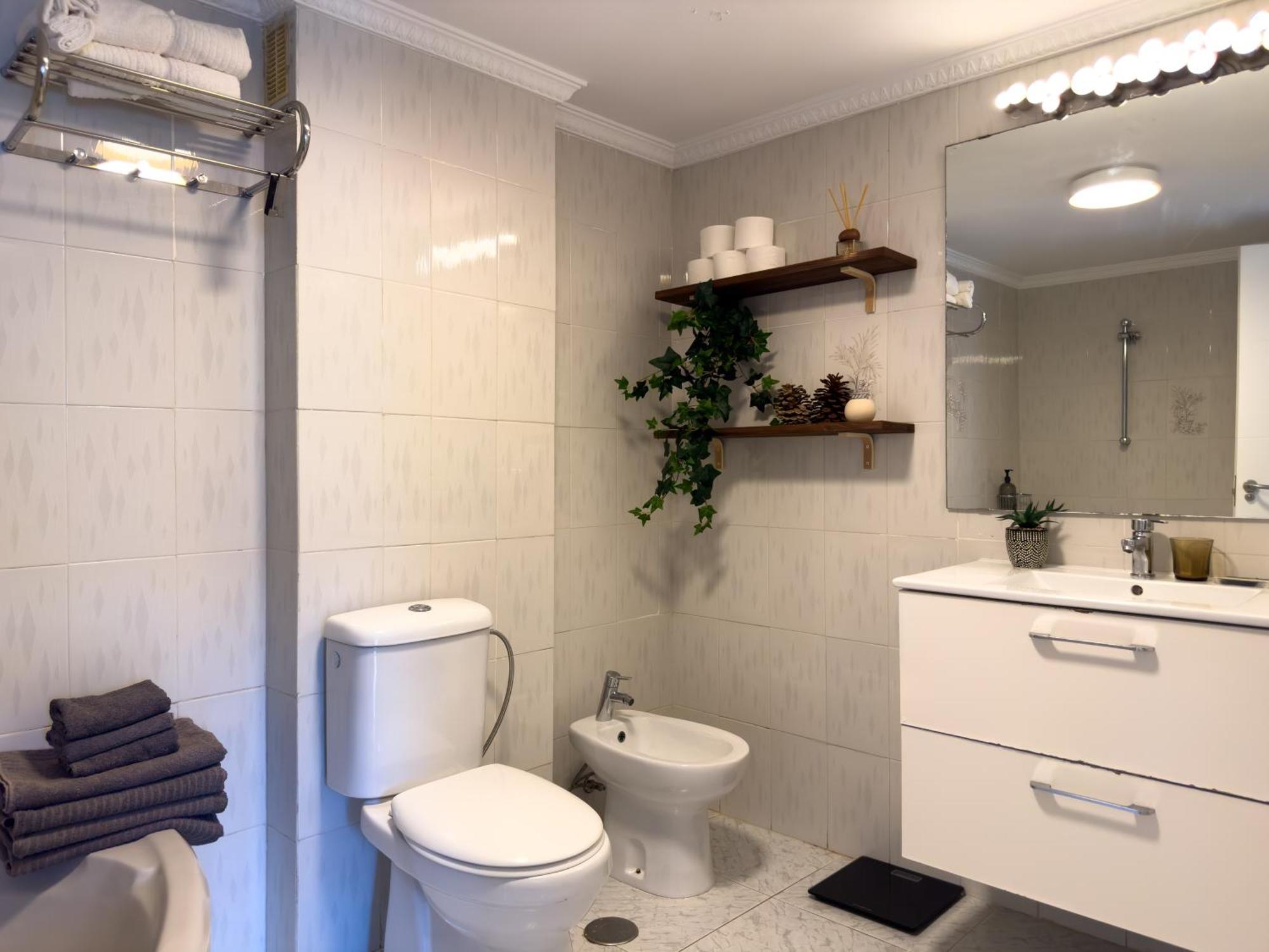 Amazing 3-Bedroom Apartment. Pool And Sea View! Los Cristianos  Kültér fotó
